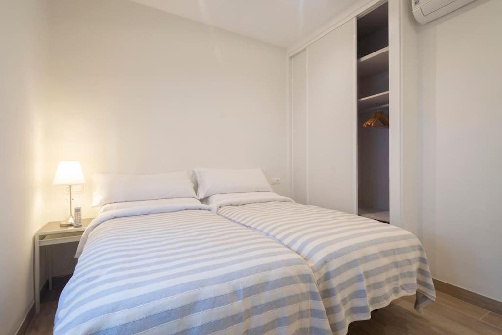 Hogar Del Lirio Apartment Granada Ngoại thất bức ảnh
